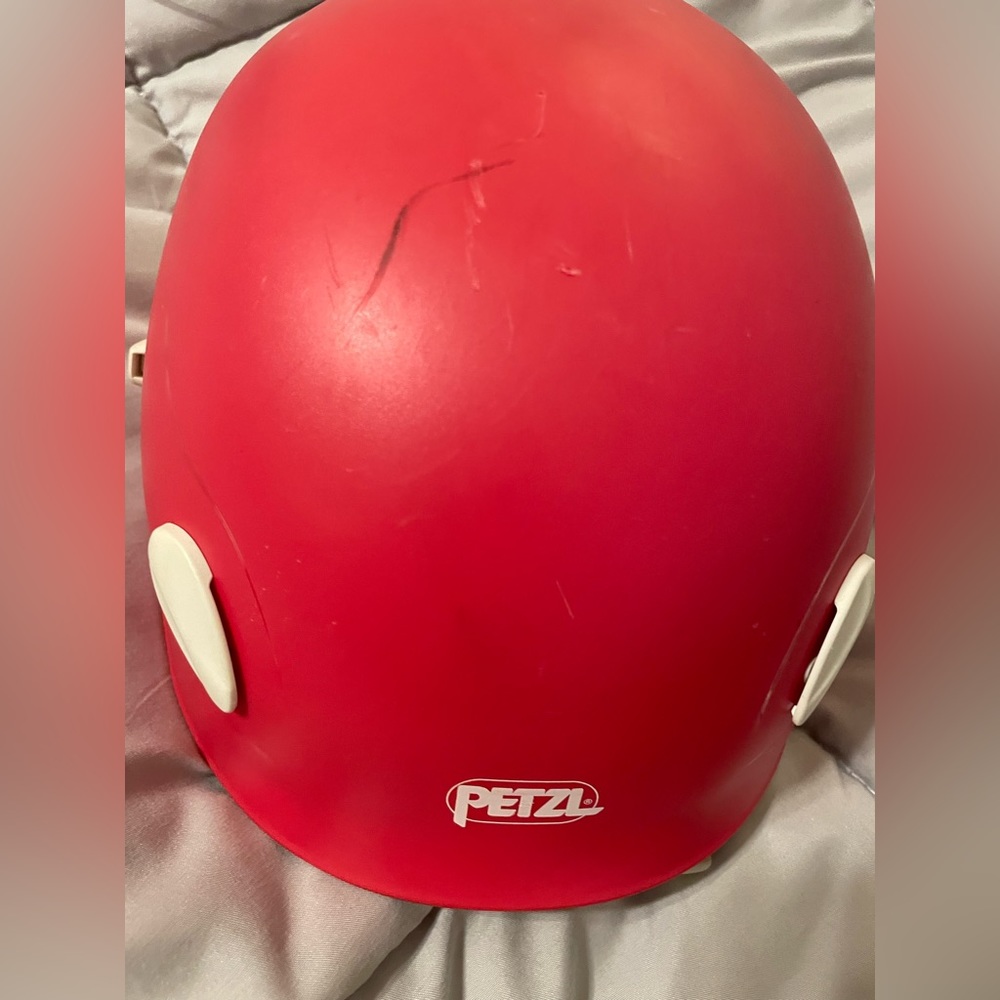 Rock climbing hat 20.4inches to 22.8 inches